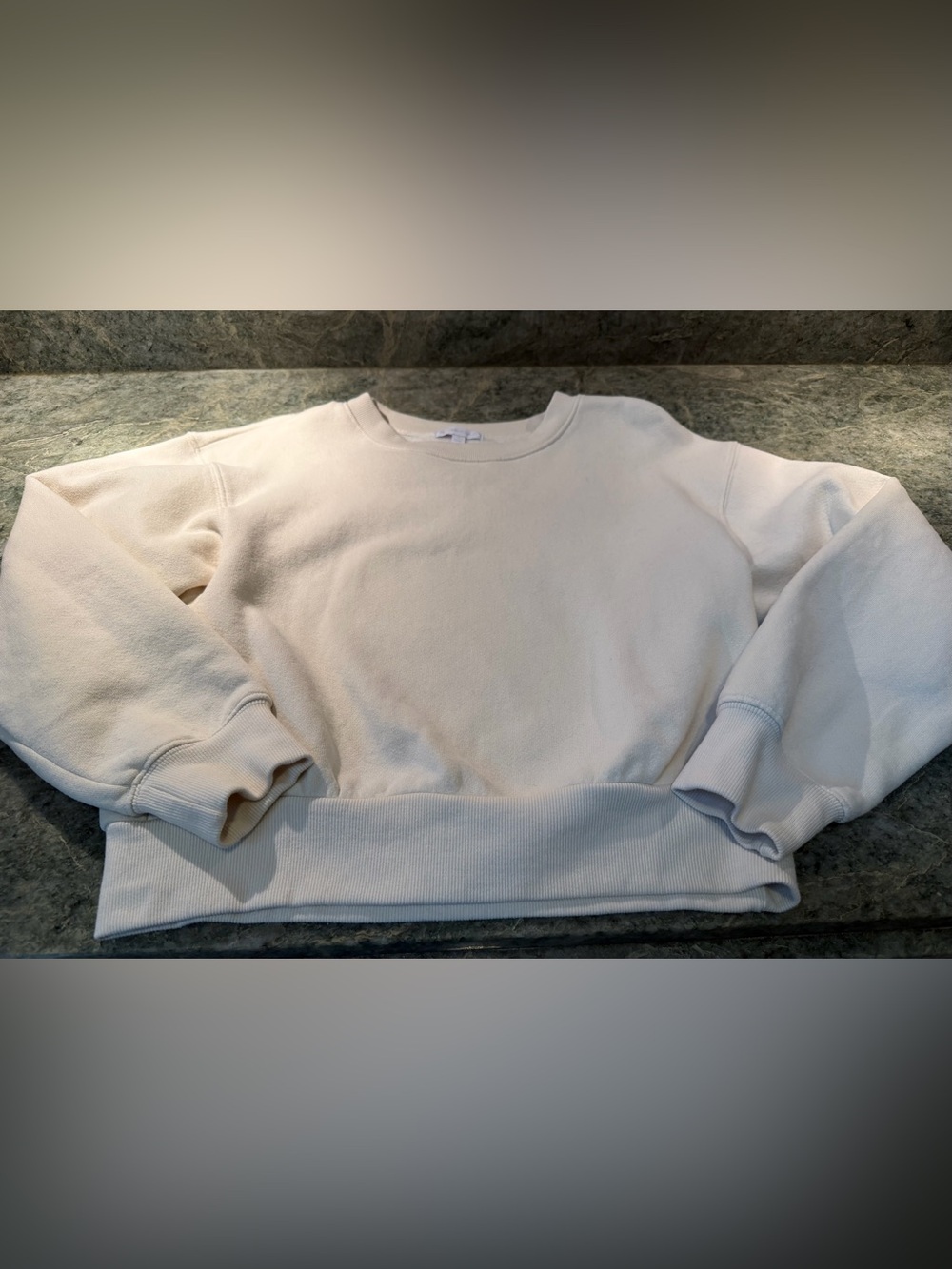Beyond Yoga Women’s Cream Crewneck Sweatshirt - size Small
